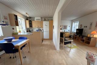 Charming Townhouse From 1877, Located In The Middle Of Løgstør Only 100 Meters From The Harbor, - Løgstør - 1