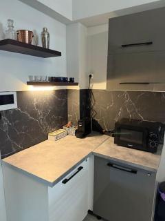 Heart of Athens Luxury 2BR - Athens - 9