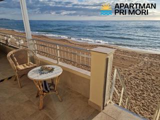 Apartmán pri mori - El Brosquil - 8