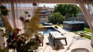 Villa Jona in Žužići - Haus für 8 Personen - Višnjan - 1