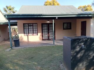 Pandleberry - Warmbaths - 9