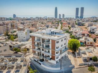 Sanders Breeze Limassol - Limassol - 3