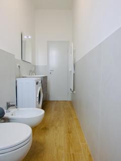 Lia's Home modern flat 2 BR w balcony - Florenz - 2