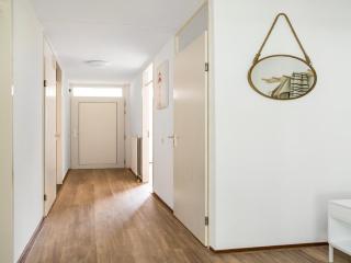 Apartment by the Sea, Pet-Friendly Retreat - Julianadorp - 1