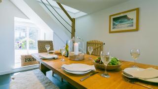 Ysgubor Gwenyn Haf - 4