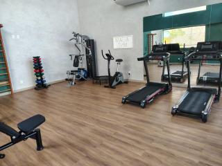 Flat em muro alto - 2