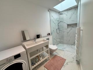 Industrial Chic 1BD House by Kings Cross - 7