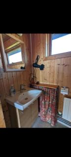 Staðarhóll Guesthouse - Grenjaðarstaður - 1