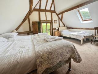 Kemphill Farm Holiday Barn - - 5