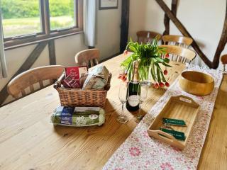 Kemphill Farm Holiday Barn - - 7