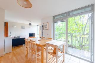 Spacious 2 Bedroom Apartment Near White City - Londres - 3
