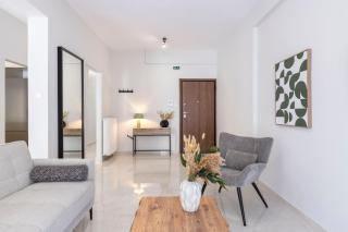 Warm Athenian 2BR Apartment by Acropolis Hill by UPSTREET - Athens - 8