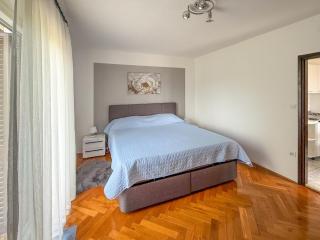 Apartment Cvjetko by Interhome - Rakalj - 1