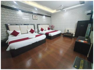 HOTEL ETILER PALACE Near Katra Bus Stand - 1 Km From Railway Station & 7 Km From Vaishno Devi Temple - Well Decorated Rooms With Free Wi-fi - Free Parking & Restaurant Available - A Luxurious Hotel In Katra - 2
