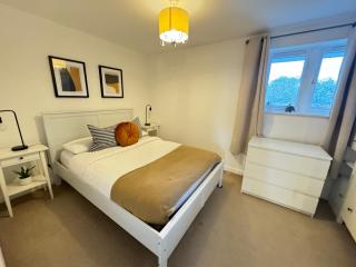 Modern & Ideally Located 2BD Flat Heart of Dalston - 0