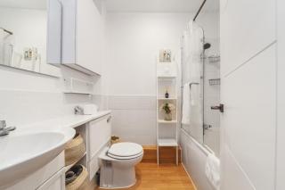 Rotherhithe Riverside Flat - 2