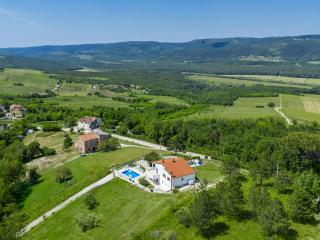 Holiday Home Montebello by Interhome - Motovun - 1