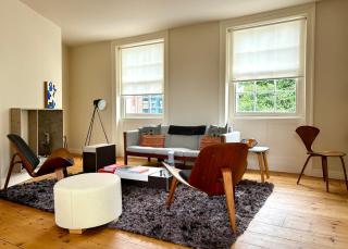 Trendy 1BD Flat on Historic Street Farringdon - London - 9