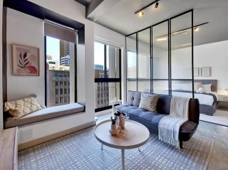 9th floor views, couples dream- wifi-pool - Cape Town - 0