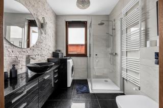 Sokratesa Business Apartments - 52m2 Terrace, Parking, Metro Nearby - by Rentujemy - Varsóvia - 7