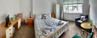 Room with Newly Renovated Private Bathroom above Village Pub Stag Inn Crosby Maryport - Maryport - 7