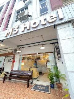 M Three Hotel by SECOMS - 6