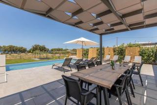 Myrtle Villa by Vintage Travel - Tavronítis - 5