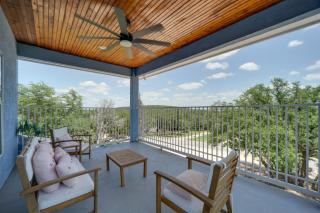 Canyon Lake Home with Heated Cocktail Pool and Spa - 9