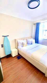 Modern Suite 1BR in Kilimani WIFI,Netflix,Free Parking,Near yaya center - Nairobi - 9
