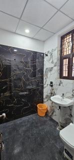 Winsome Inn - Noida - 7