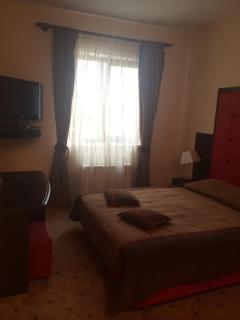 Hotel Fiama - Oţelu Roşu - 1