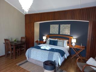 Riverview Spa Bed and Breakfast - Lanseria - 9