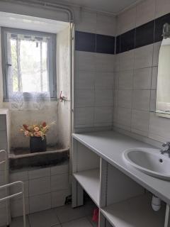Maison en pisé - Saint-Bonnet-les-Oules - 8