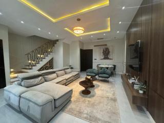 3bedroom Terrace stunning apartment in lekki - Lekki - 0