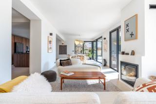 MENTHON- Villa W Architecte 2 pas du lac by LLA SELECTIONS - Menthon-Saint-Bernard - 0