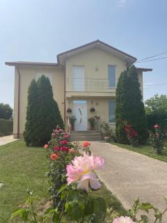 Apartament și garsonieră în vila Sara - Mangalia - 0