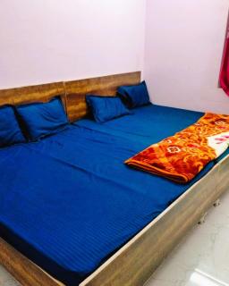 Hotel Mahadev guest house Fully AC OR NON AC Room In Varanasi - 8