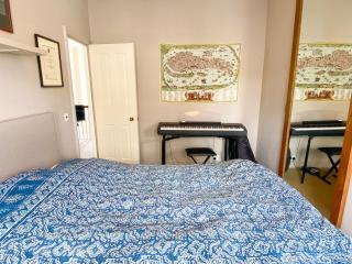 Quaint 1BD Flat Private Balcony West Kensington - Londra - 8