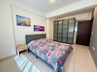 Alimos Cozy Apartment - 0