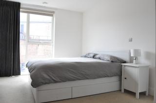 Modern 1BD Flat w Balcony Heart of Brixton - Londra - 0