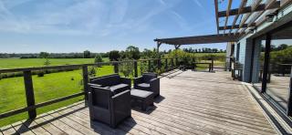 Appartement spacieux à Saint-Pierre-du-Mont 200 m² avec jardin - 9
