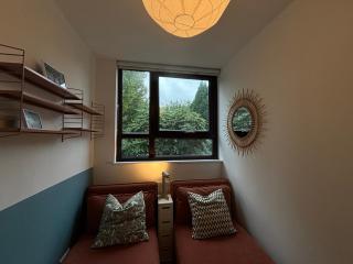 Unique 3BD Flat in Hoxton with Private Garden - 1