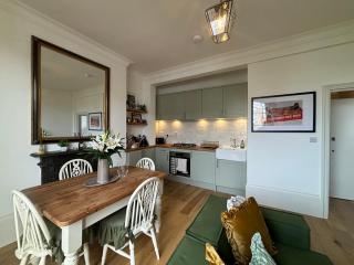 Vintage-Inspired 1BD Flat in De Beauvoir Town - London - 1
