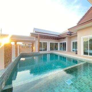 Khunnapat Pool Villa Pranburi - Ban Huai Thalaeng Phan - 0