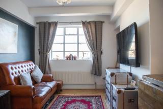 Beautifully Decorated Contemporary 2 Bedroom Flat - Londen - 4