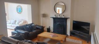 Bright Open Airy Living in Dublin 14 - Dundrum - 5