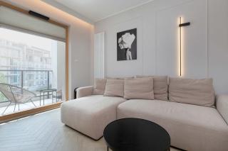 Elegant and Spacious Apartment with Parking & Gym by Renters Prestige - Danzig - 1