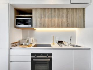 Sky High Views at The Rubik with Rooftop Pool - 7