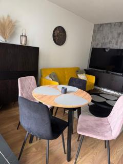 Baltic Shore Apartment - Close to Beach & Parking - Danzig - 1