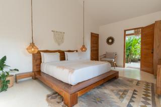 Thalassa Beach Boutique Resort - Goa Velha - 9